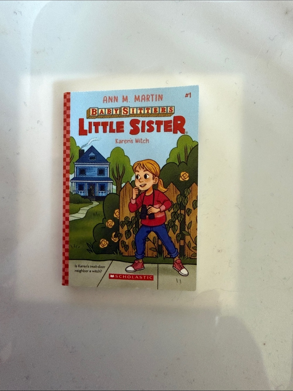 Mini Brands book: ‘Babysitter: Little Sister’ - series 1